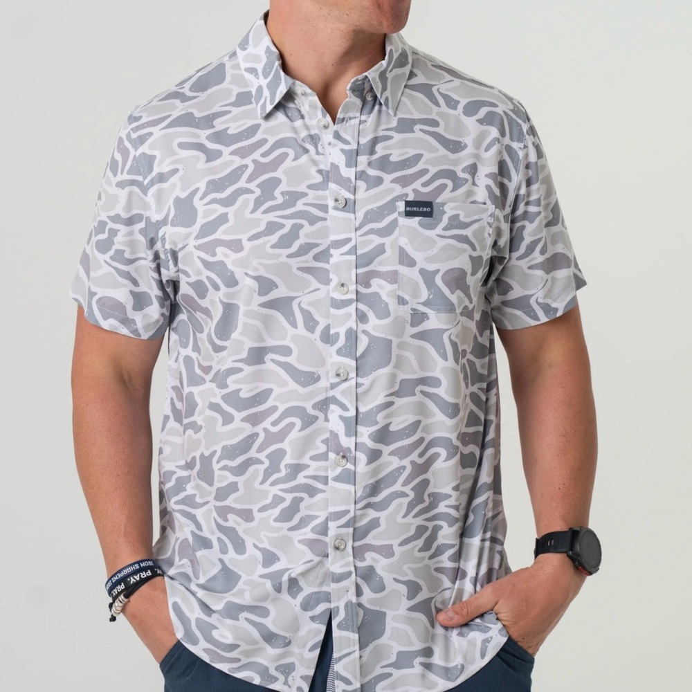 Burlebo Men's Gray Camo Short Sleeve Shirt
